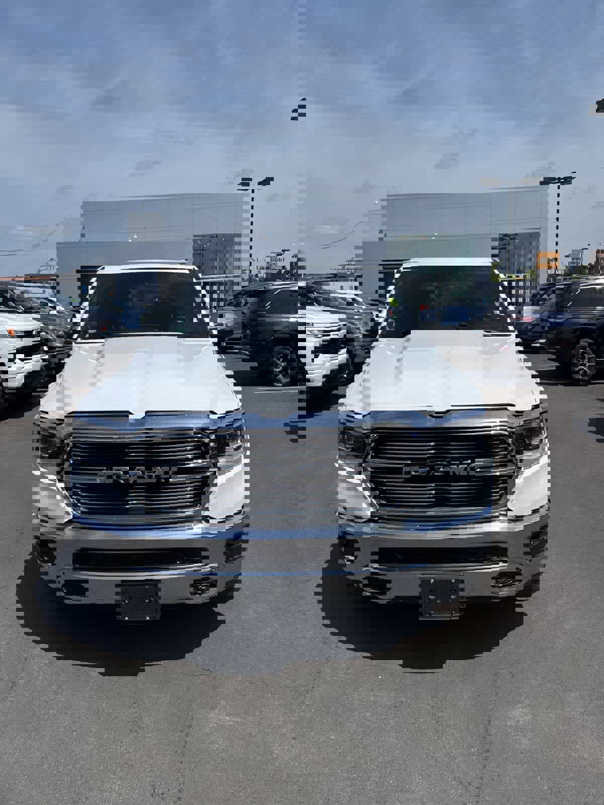 Used 2024 RAM 1500 Laramie image 2