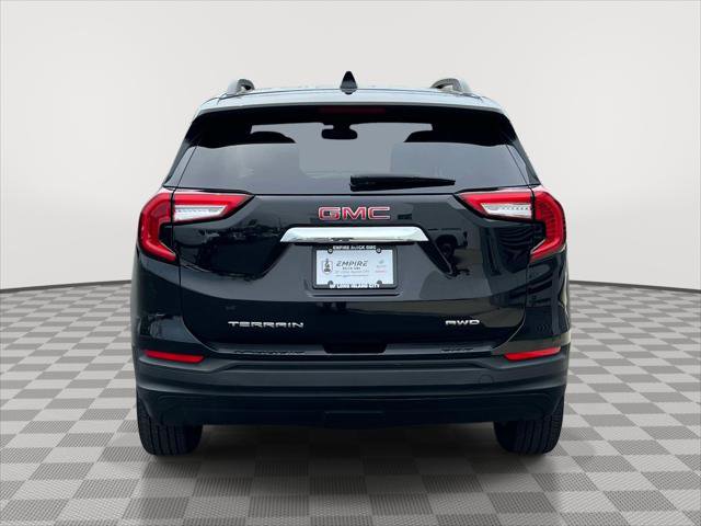 Used 2023 GMC Terrain SLE w/ Driver Convenience Package AWD/4WD image 6