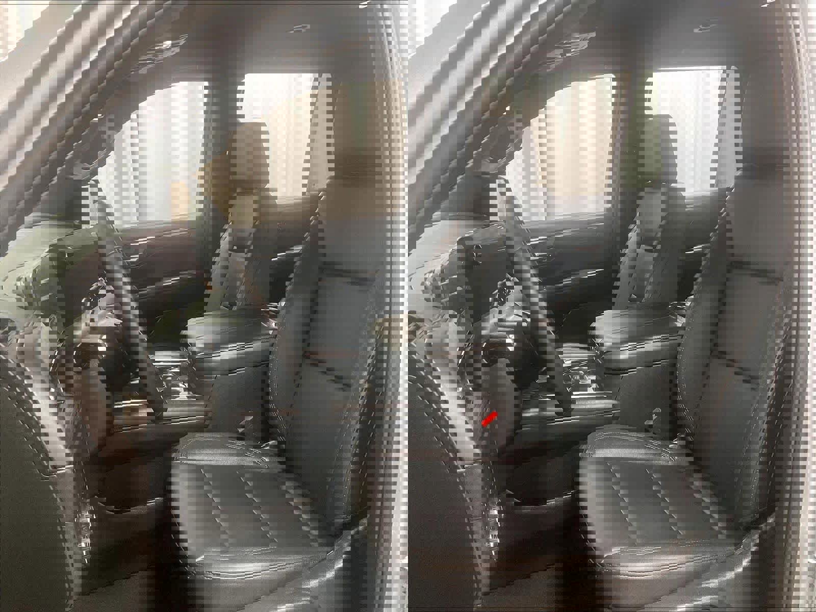 Used 2025 Chevrolet Tahoe LT image 10