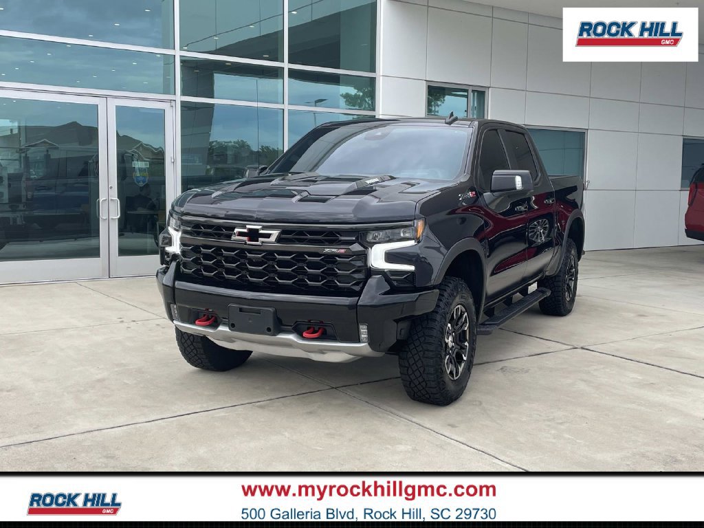 Used 2024 Chevrolet Silverado 1500 ZR2 w/ Technology Package AWD/4WD image 1
