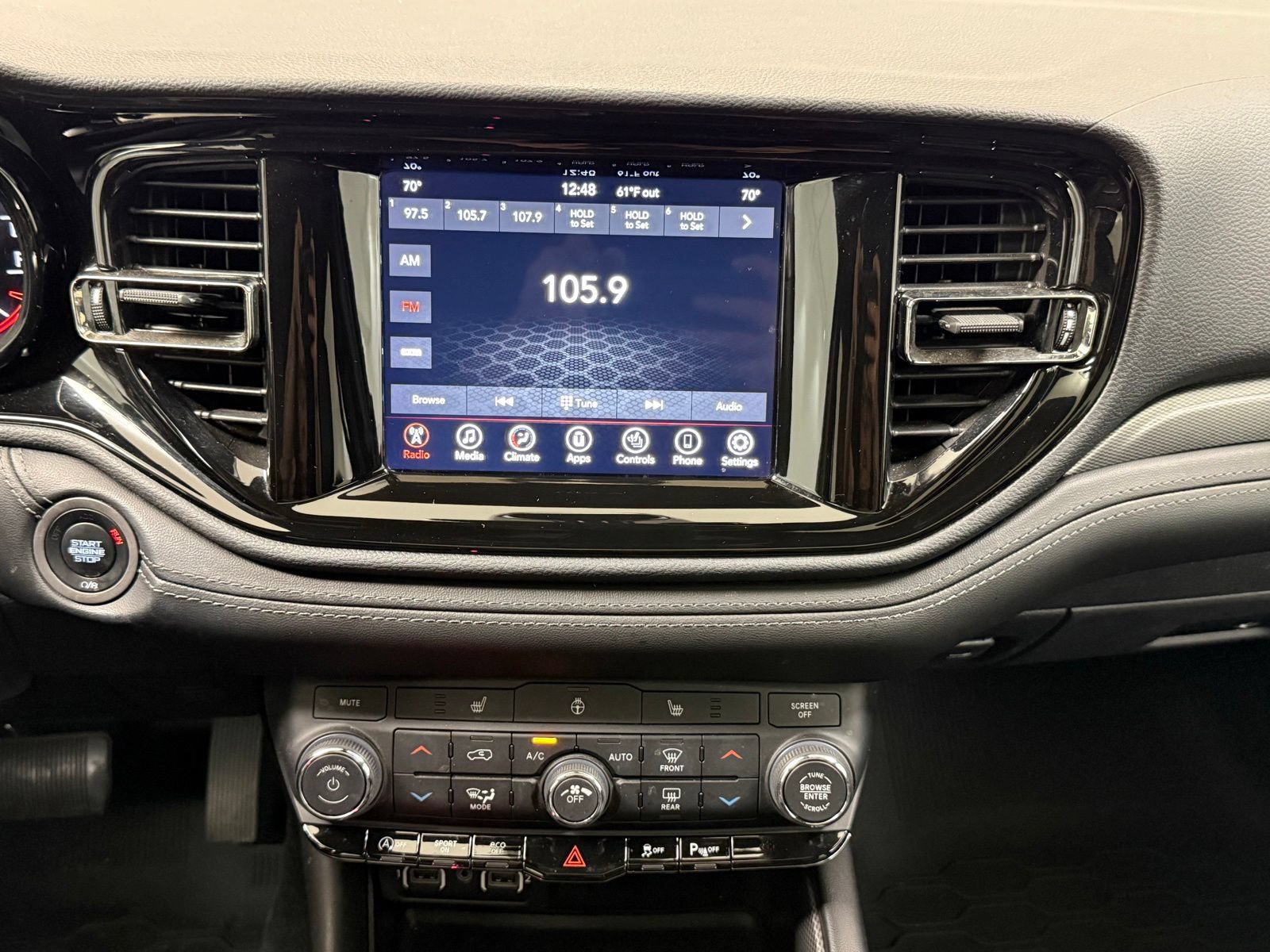 Used 2022 Dodge Durango GT w/ Blacktop Package AWD/4WD image 21