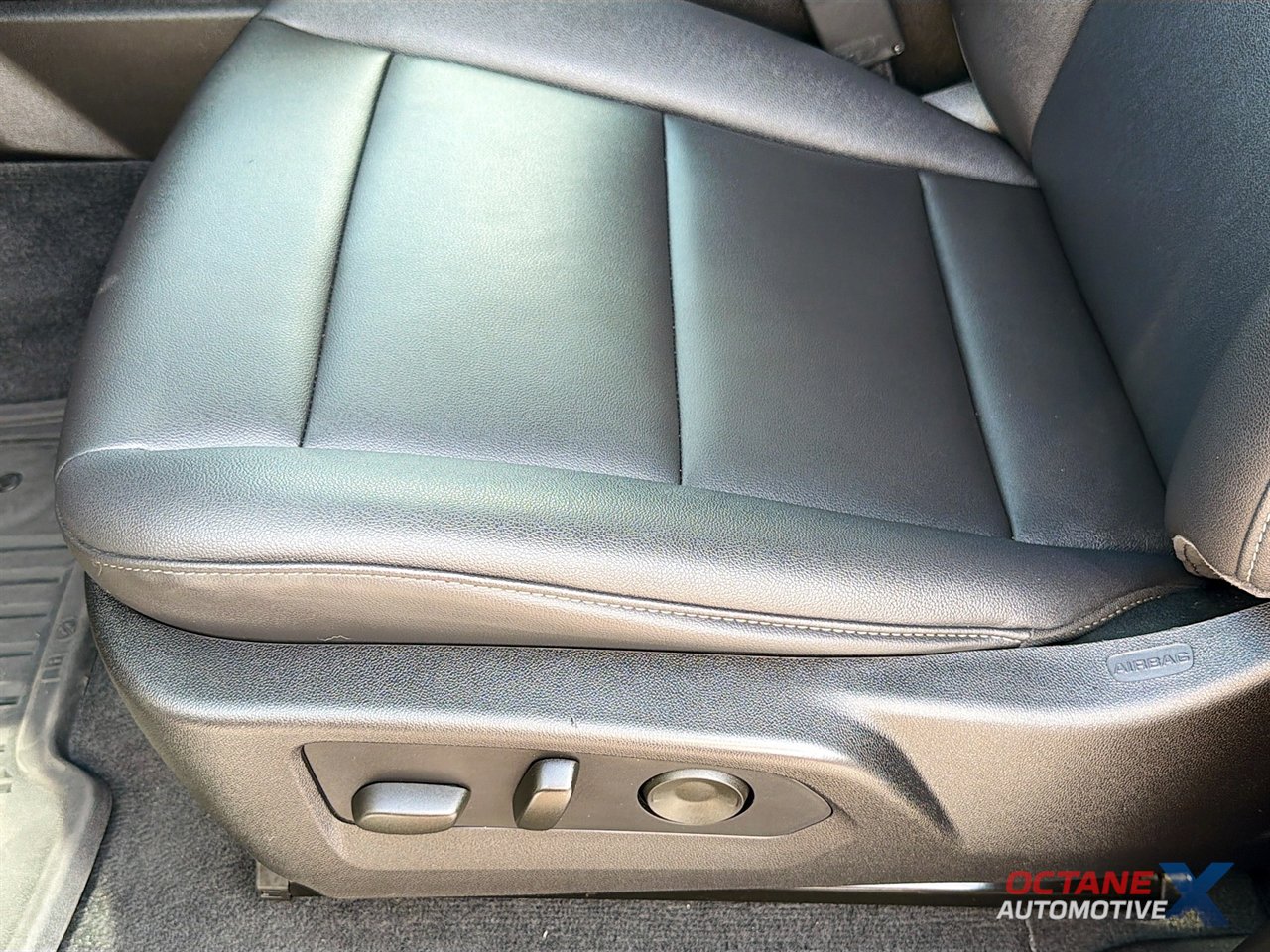 Used 2023 GMC Canyon Elevation w/ Elevation Premium Package AWD/4WD image 19