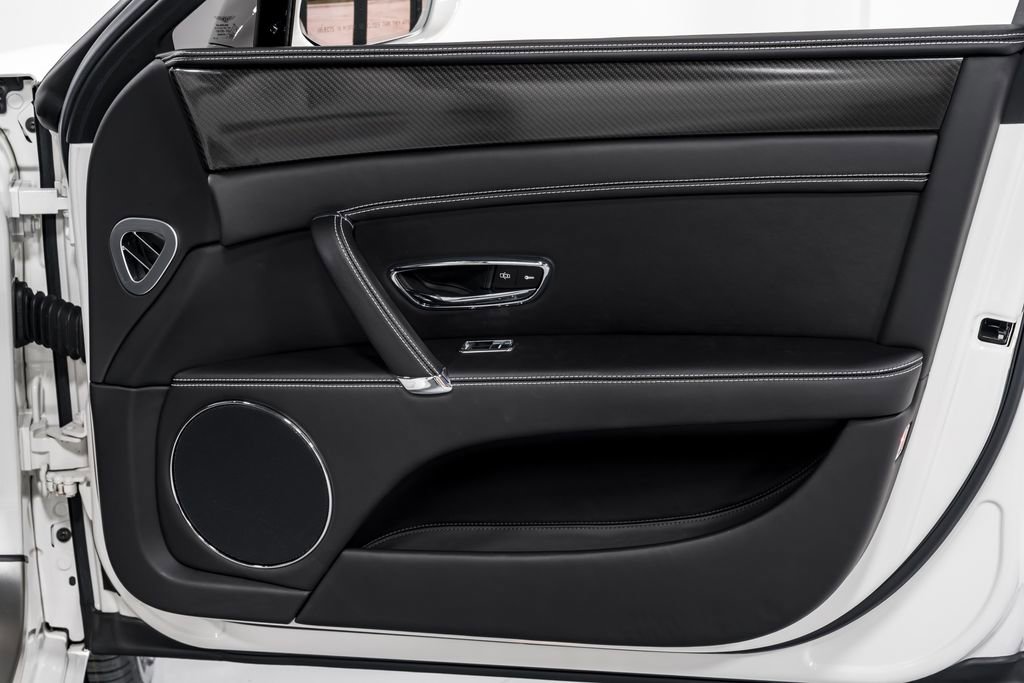 Used 2018 Bentley Flying Spur S V8 image 37