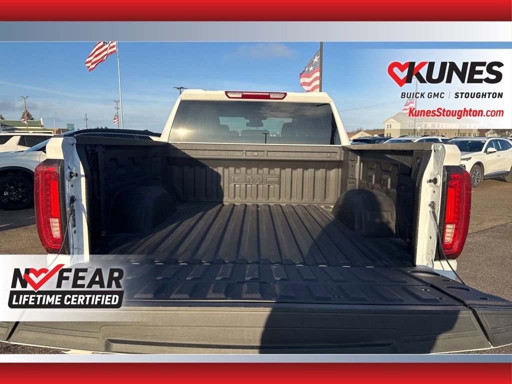 Used 2025 GMC Sierra 1500 AT4 image 19