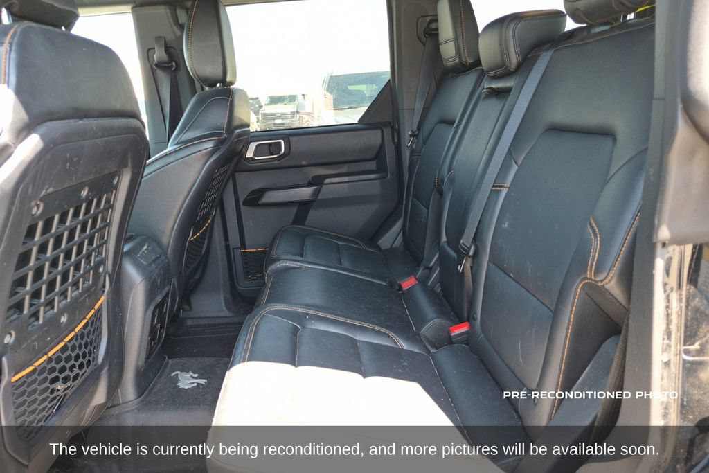 Used 2024 Ford Bronco Badlands AWD/4WD image 12