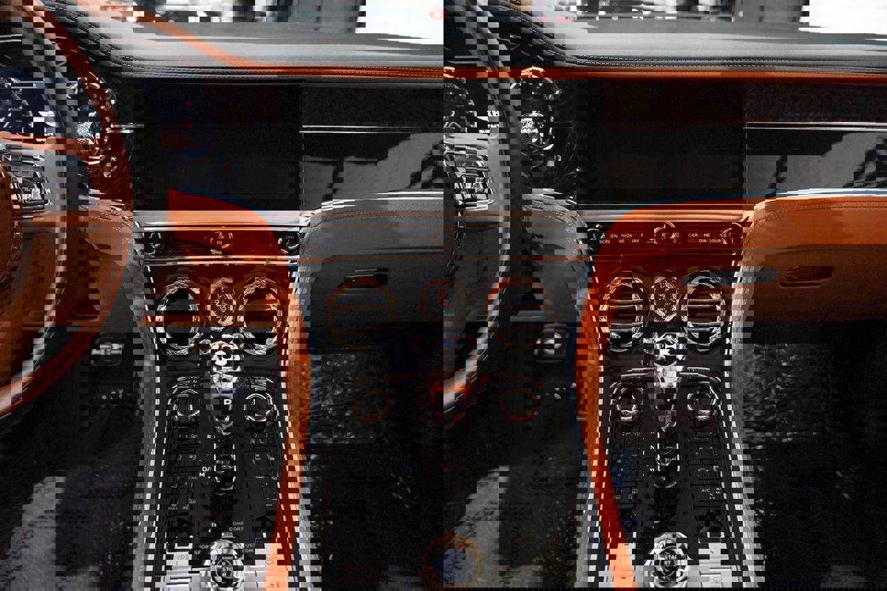 Used 2022 Bentley Continental GT image 12