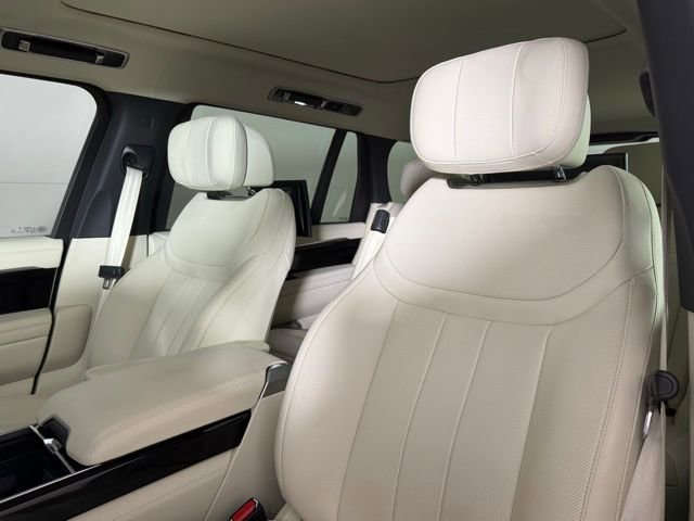 Certified 2025 Land Rover Range Rover Long Wheelbase Autobiography AWD/4WD image 5
