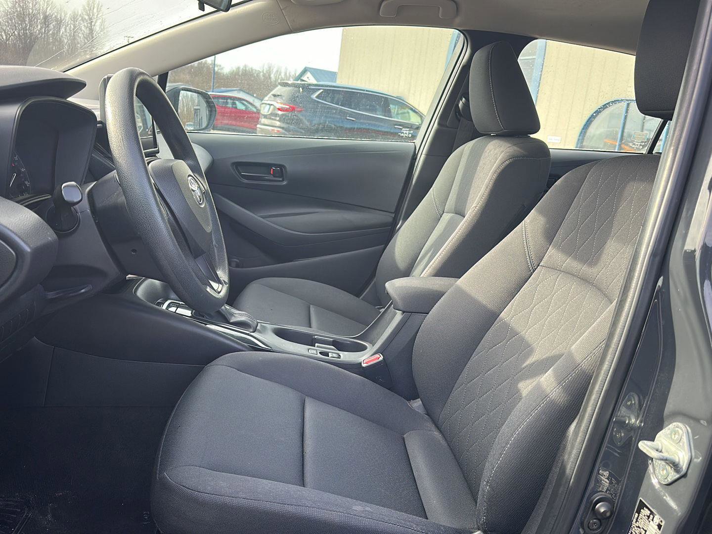 Used 2023 Toyota Corolla LE image 9