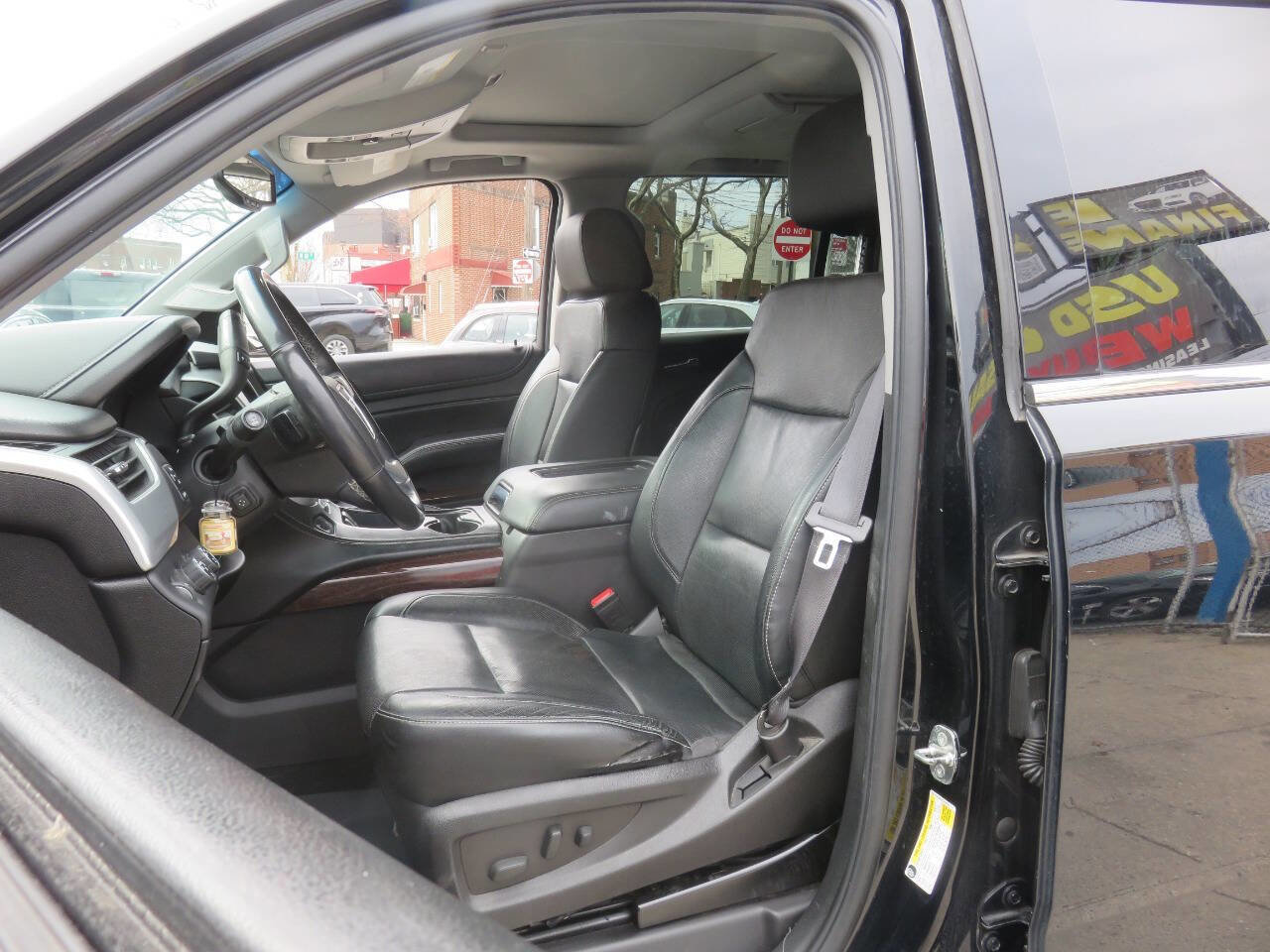 Used 2016 GMC Yukon XL SLT w/ Open Road Package image 10