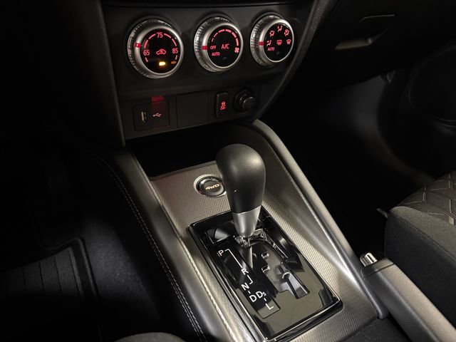 Used 2025 Mitsubishi Outlander Sport ES AWD/4WD image 15