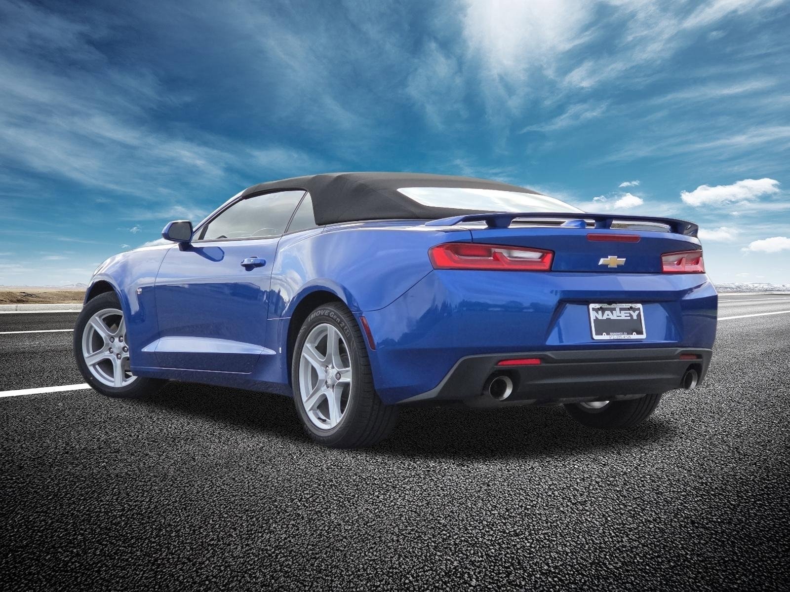 Used 2018 Chevrolet Camaro LT image 15