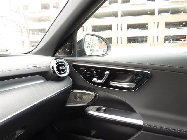 Used 2025 Mercedes-Benz C 300 4MATIC Sedan image 16