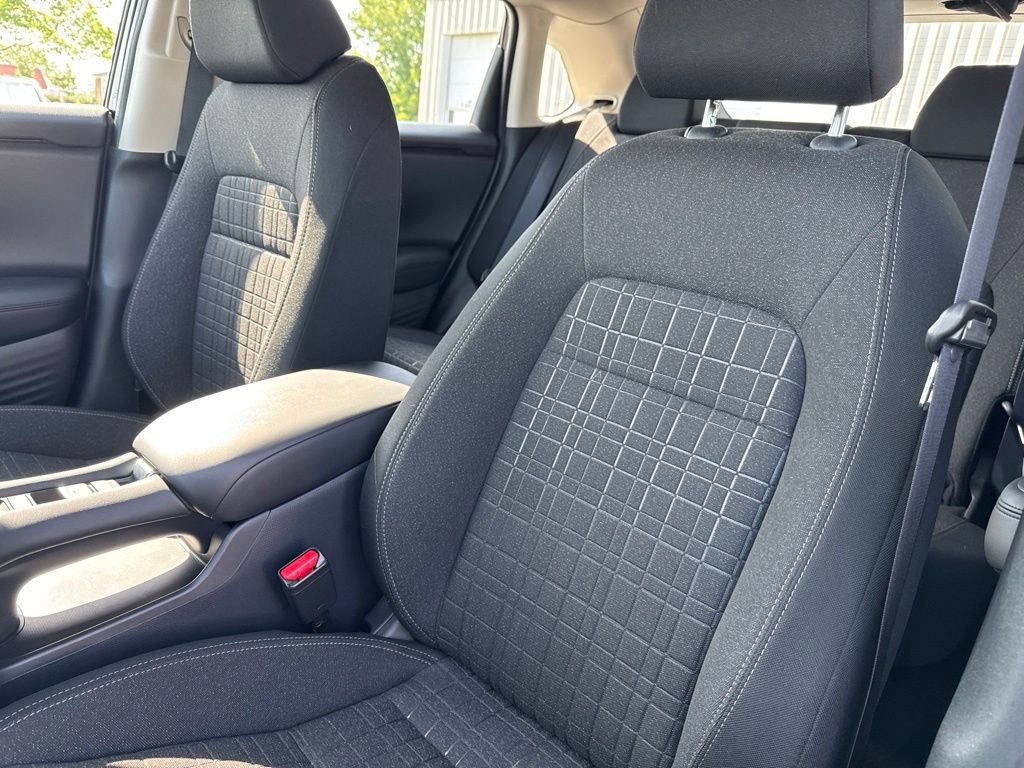 Certified 2024 Honda HR-V LX image 28