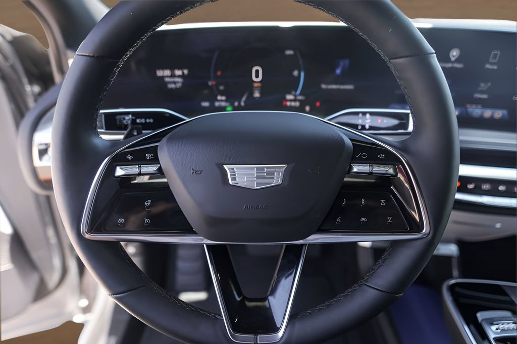 Certified 2024 Cadillac Lyriq Sport RWD image 11