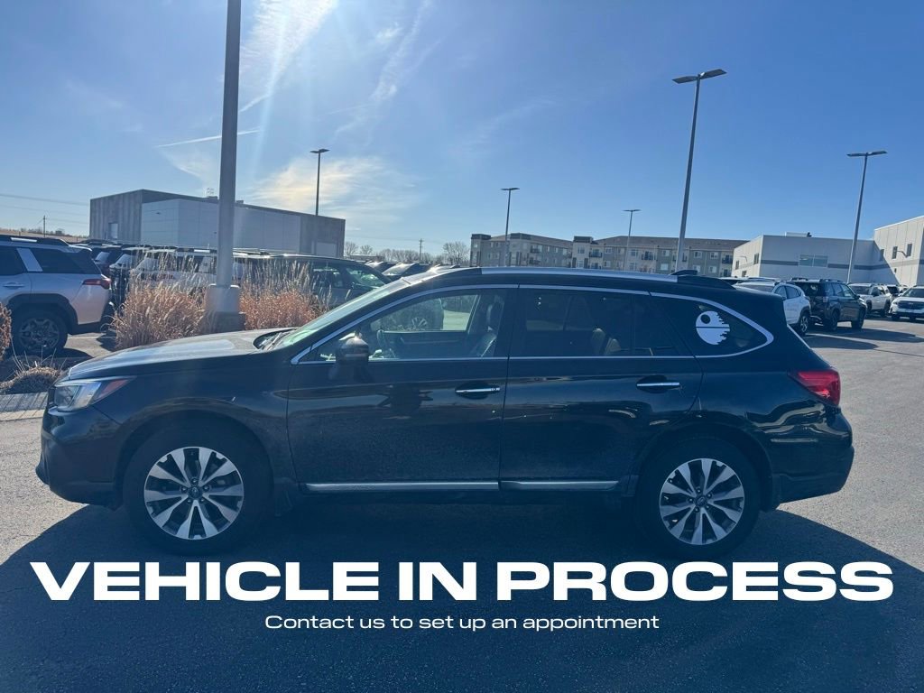 Used 2018 Subaru Outback 2.5i Touring image 6