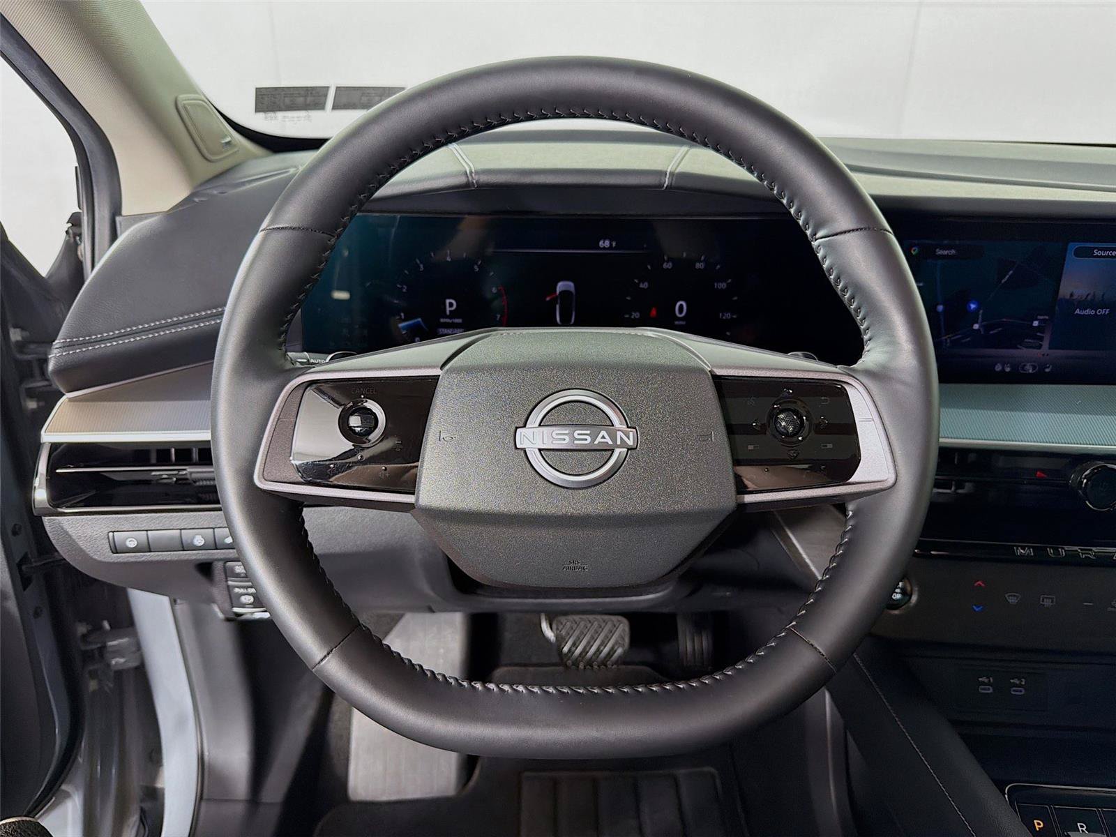 Used 2025 Nissan Murano SL AWD/4WD image 3