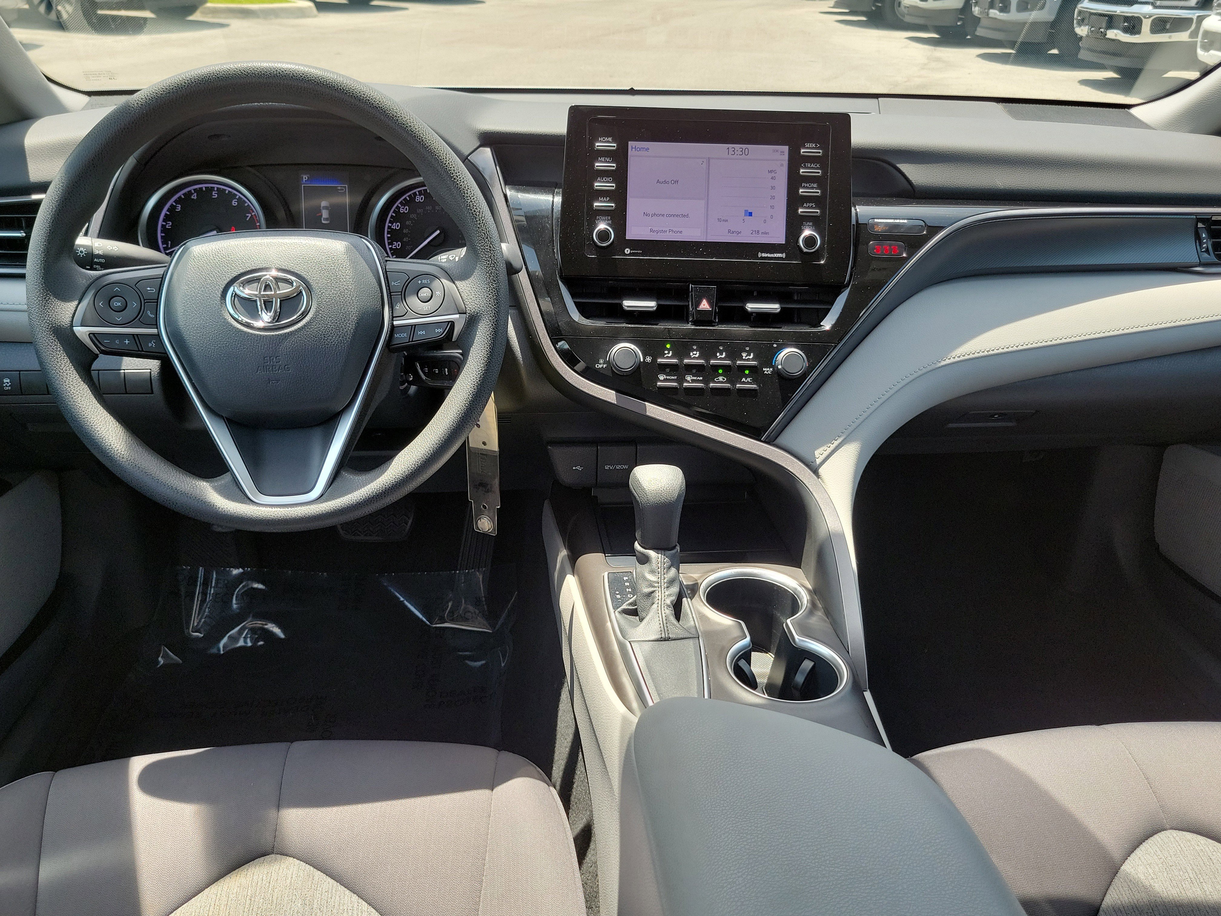 Used 2021 Toyota Camry LE FWD image 14