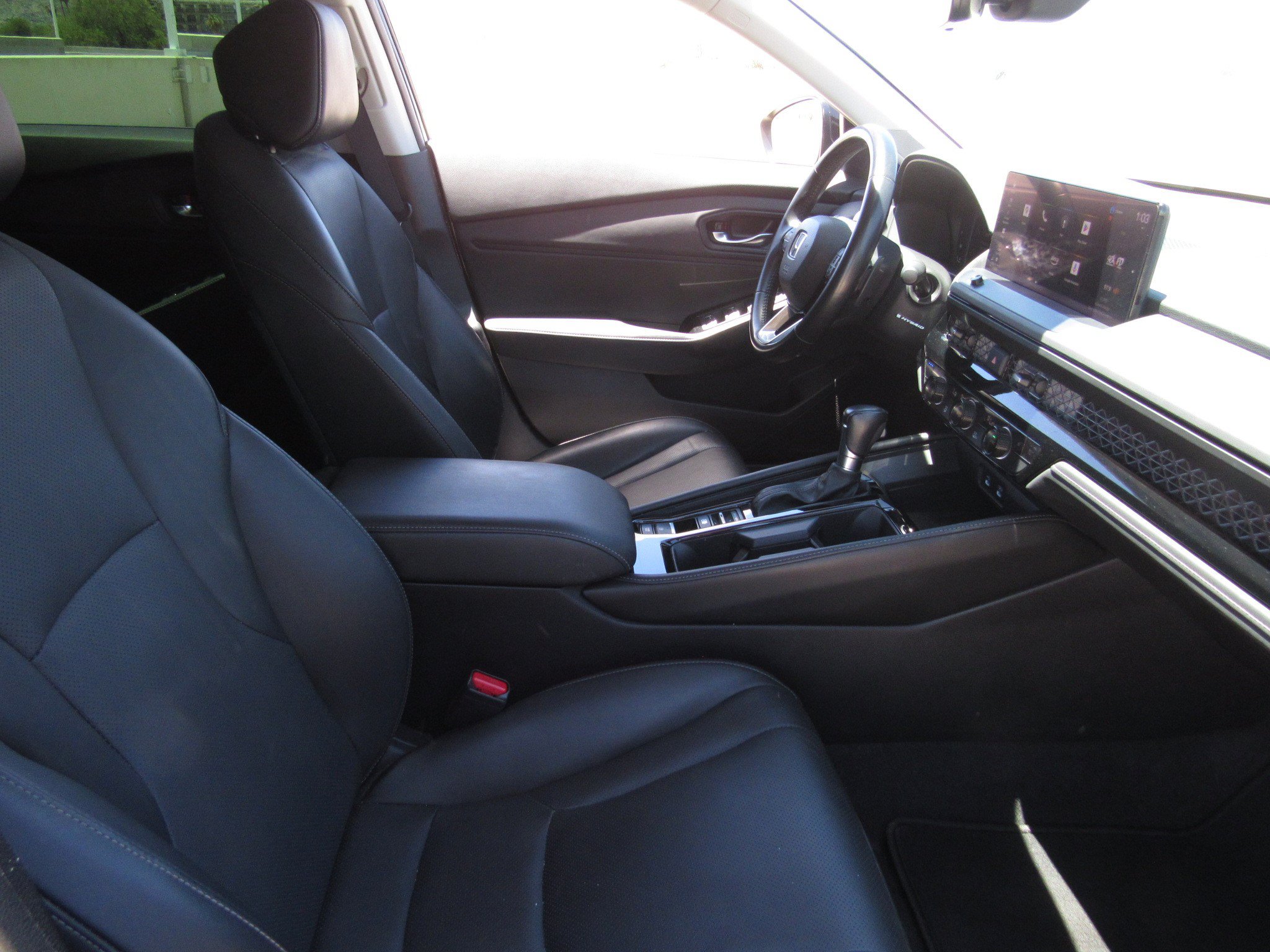 Used 2023 Honda Accord Touring image 9