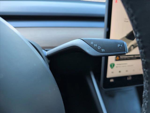 Used 2018 Tesla Model 3 Long Range image 11