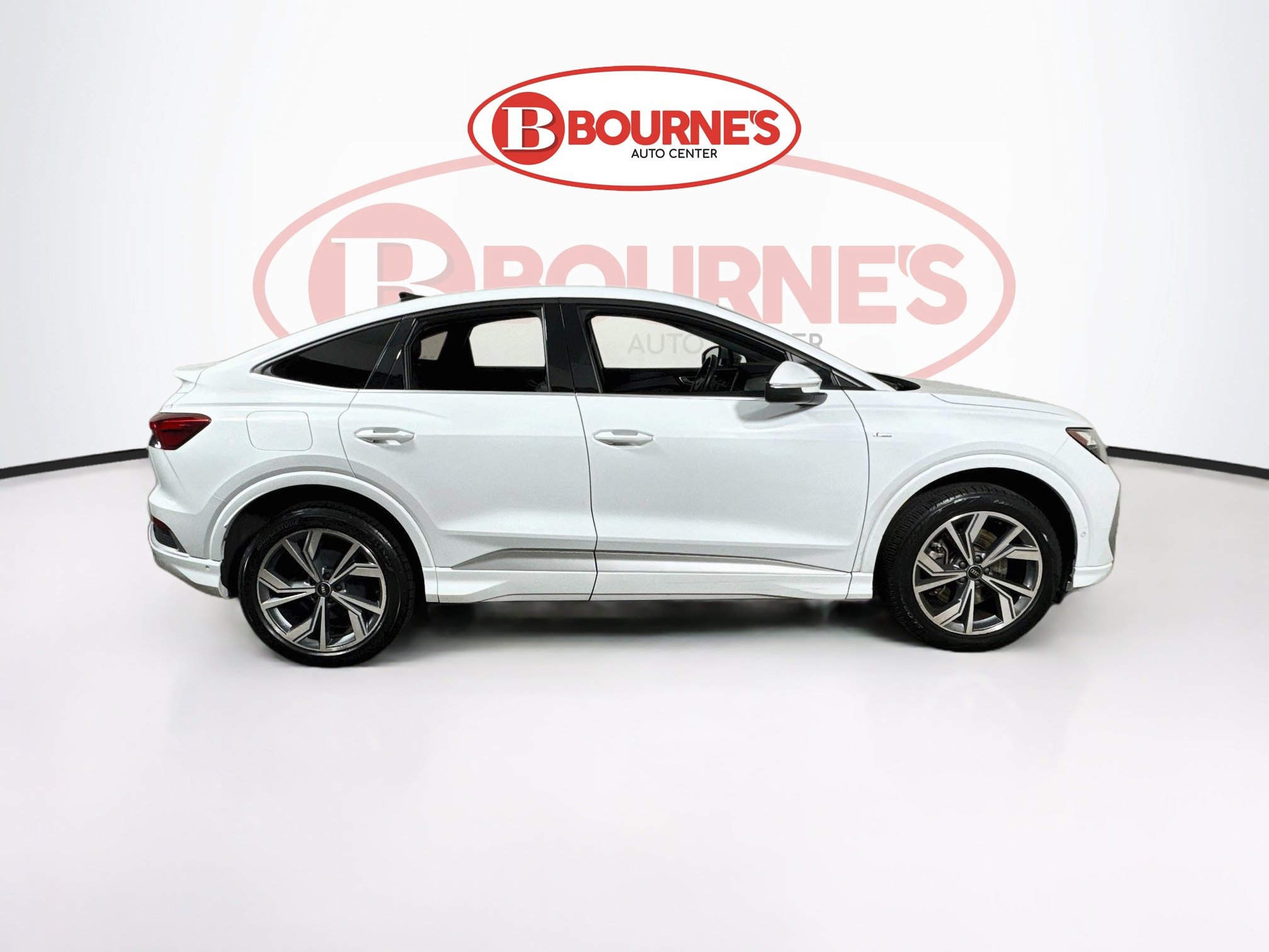 Used 2023 Audi Q4 e-tron Premium Plus w/ Premium Plus AWD/4WD image 12