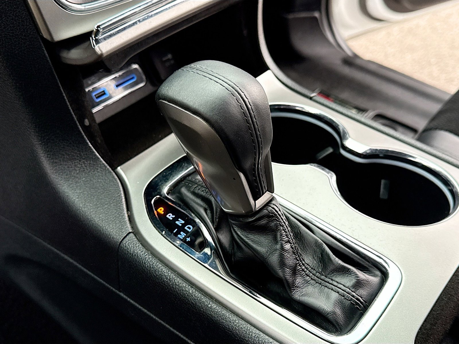 Used 2017 Jeep Grand Cherokee Altitude image 12