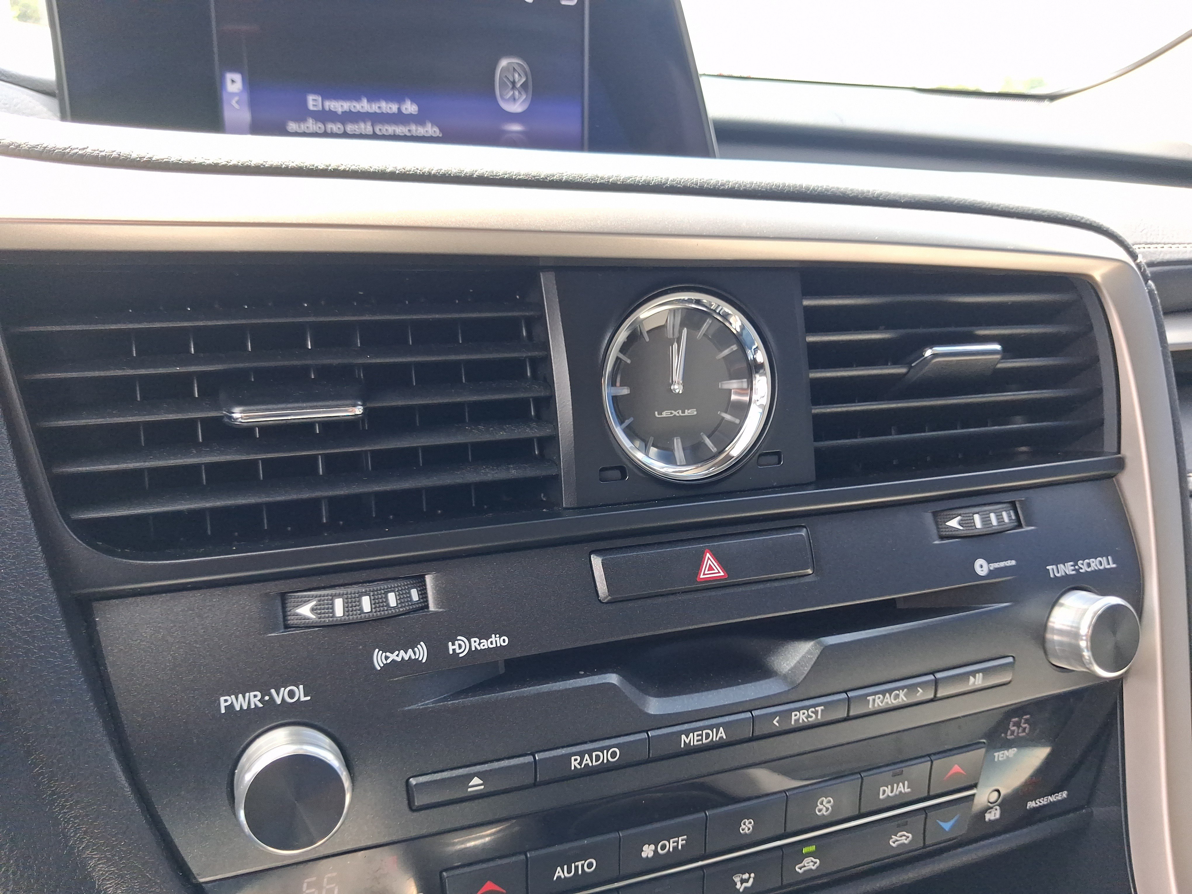 Used 2019 Lexus RX 350 FWD w/ Accessory Package image 18