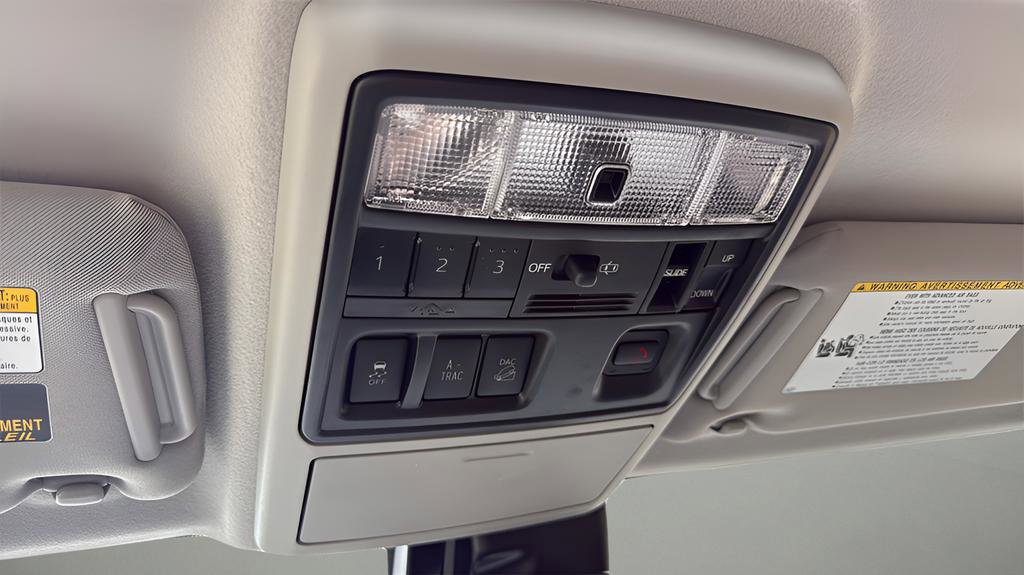 Used 2023 Toyota 4Runner Limited image 32