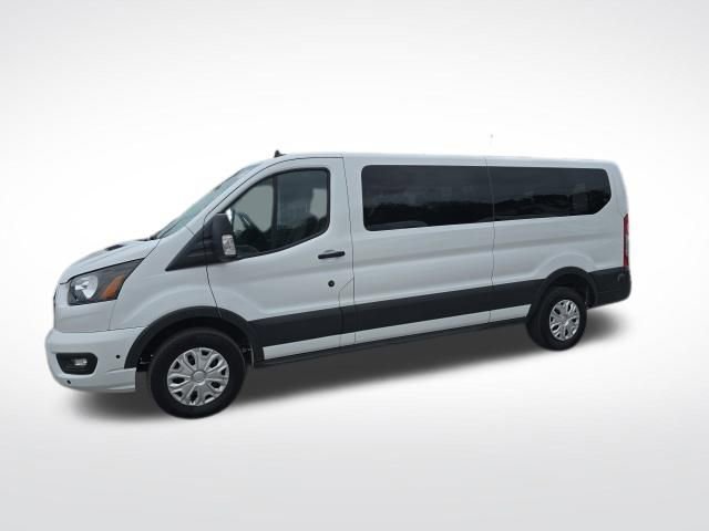 Used 2024 Ford Transit 350 XLT RWD image 7