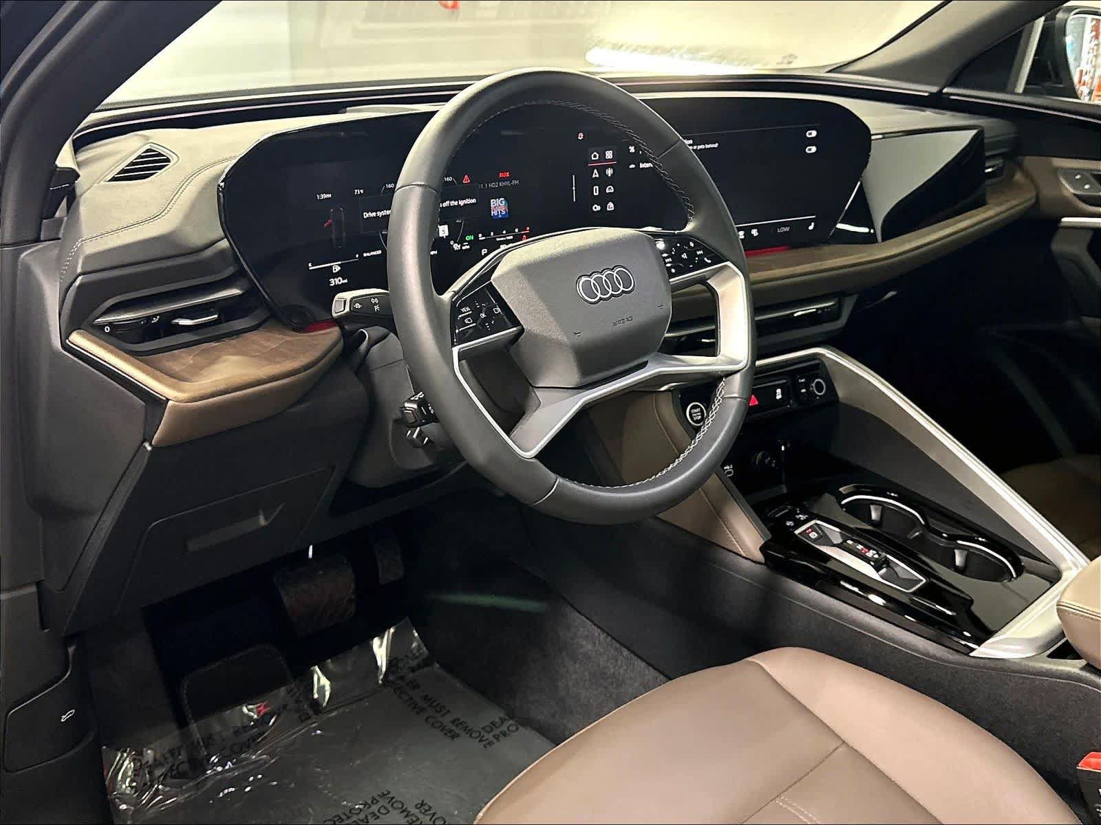 Certified 2025 Audi Q5 Premium AWD/4WD image 15