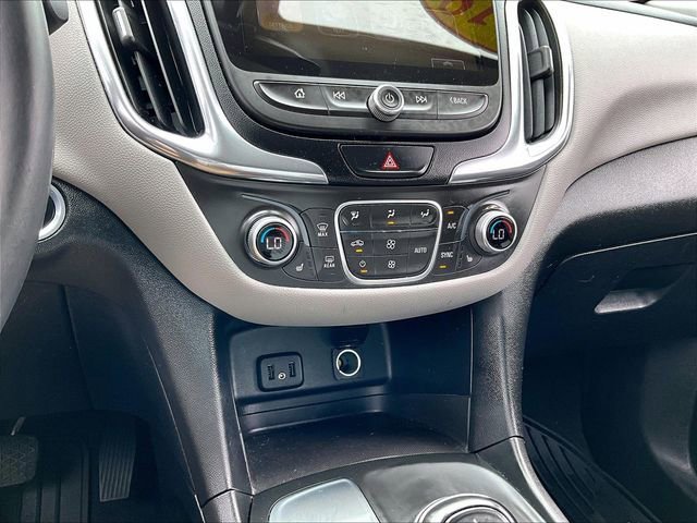 Used 2018 Chevrolet Equinox LT w/ Sun & Infotainment Package FWD image 26