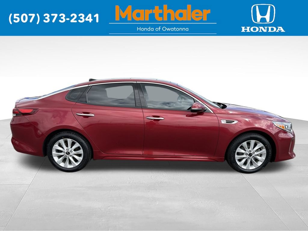 Used 2018 Kia Optima S w/ Panoramic Sunroof Package FWD image 6