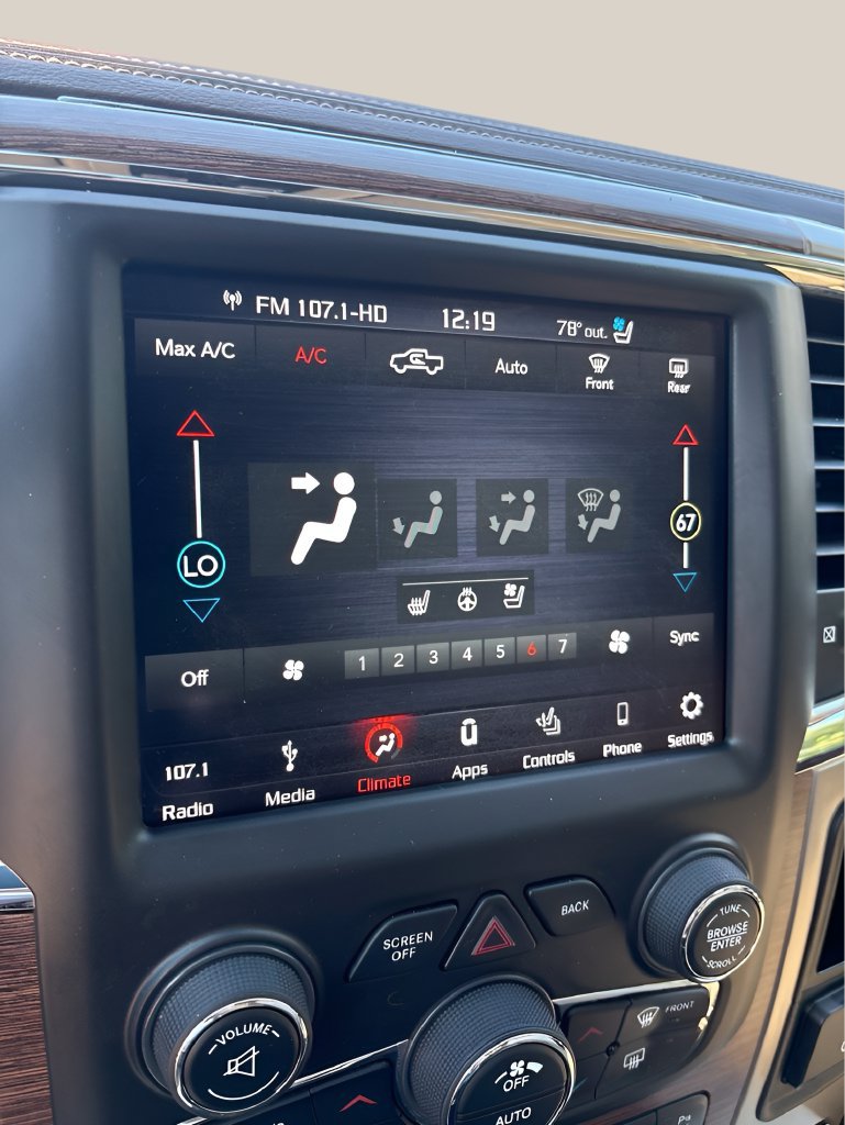 Used 2018 RAM 3500 Laramie AWD/4WD image 34