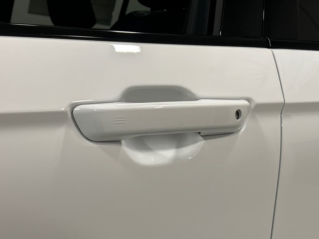 New 2025 Jeep Grand Cherokee Limited image 13