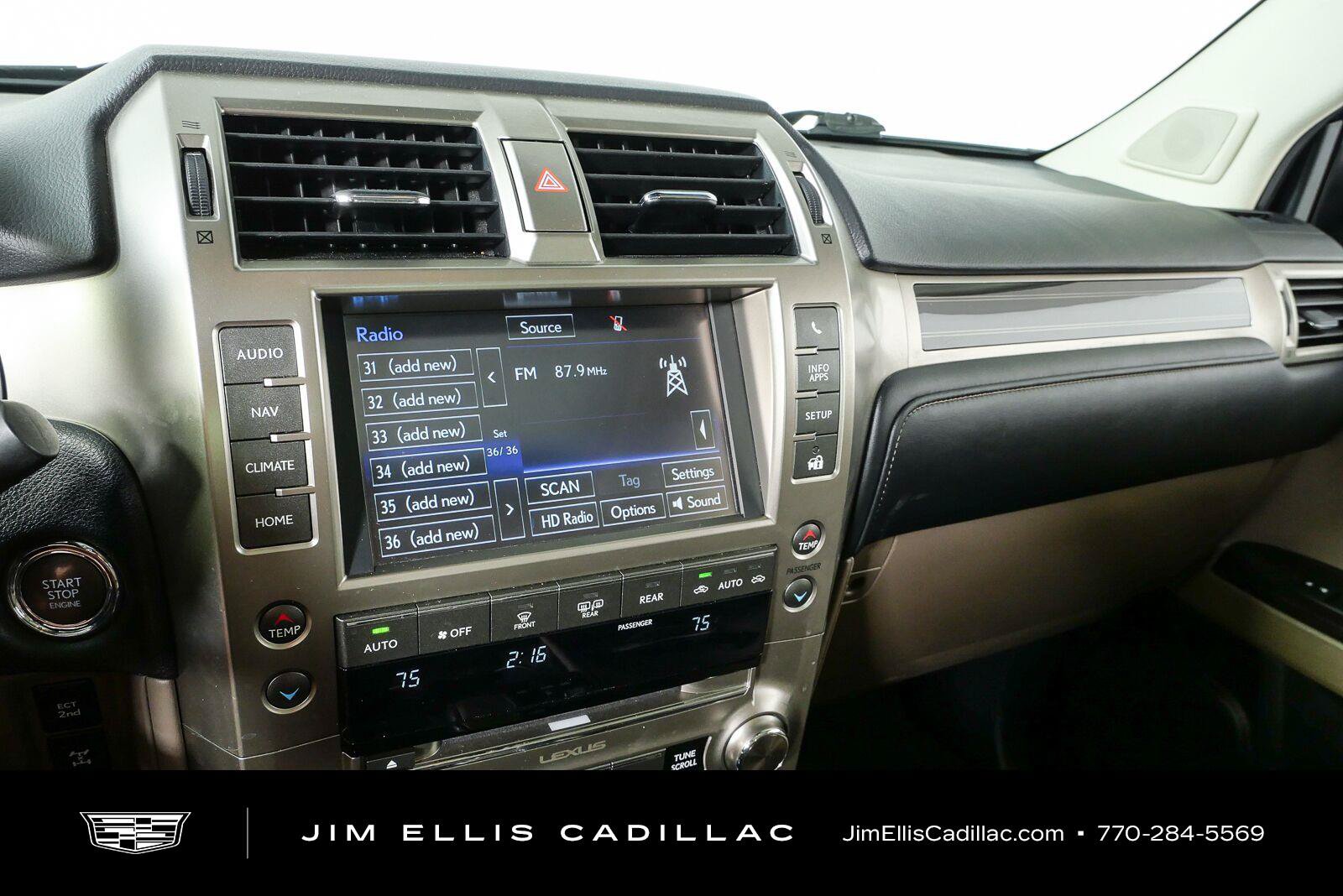 Used 2021 Lexus GX 460 Premium w/ Premium Package AWD/4WD image 12