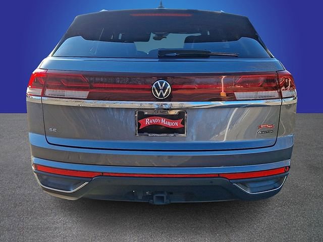 Used 2024 Volkswagen Atlas Cross Sport SE AWD/4WD image 5