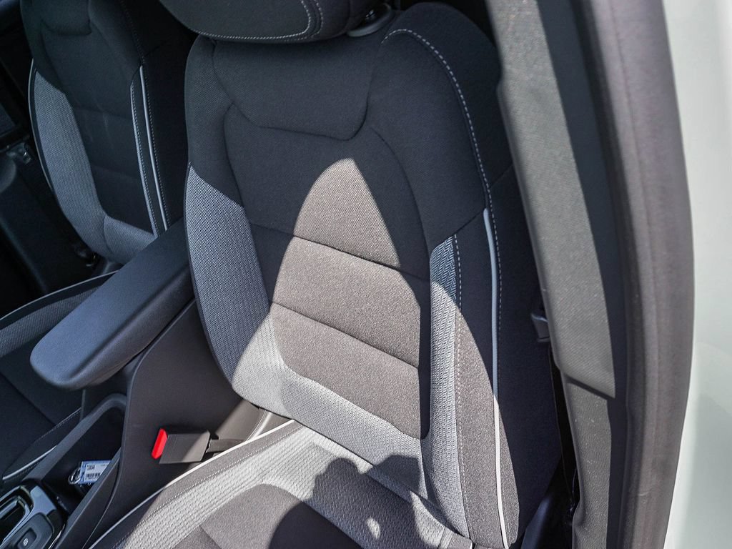 New 2026 Chevrolet TrailBlazer LT w/ Midnight Edition FWD image 20