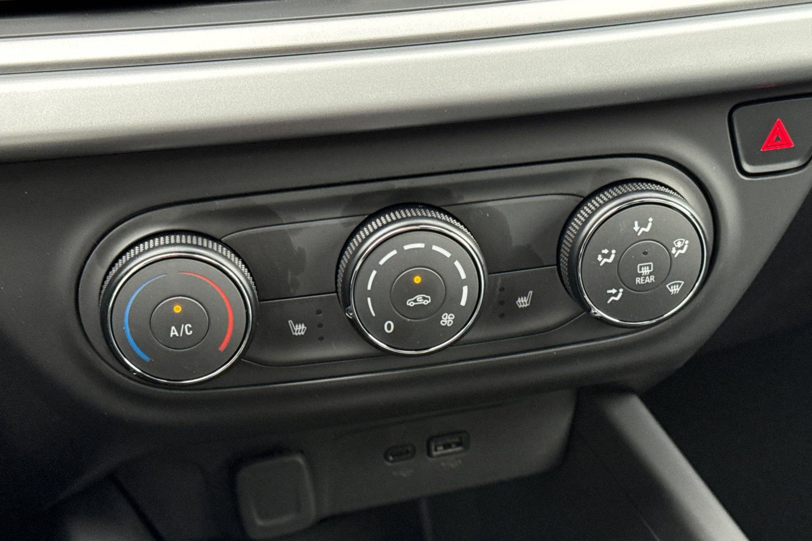 New 2026 Chevrolet Trax LS w/ LS Convenience Package image 19