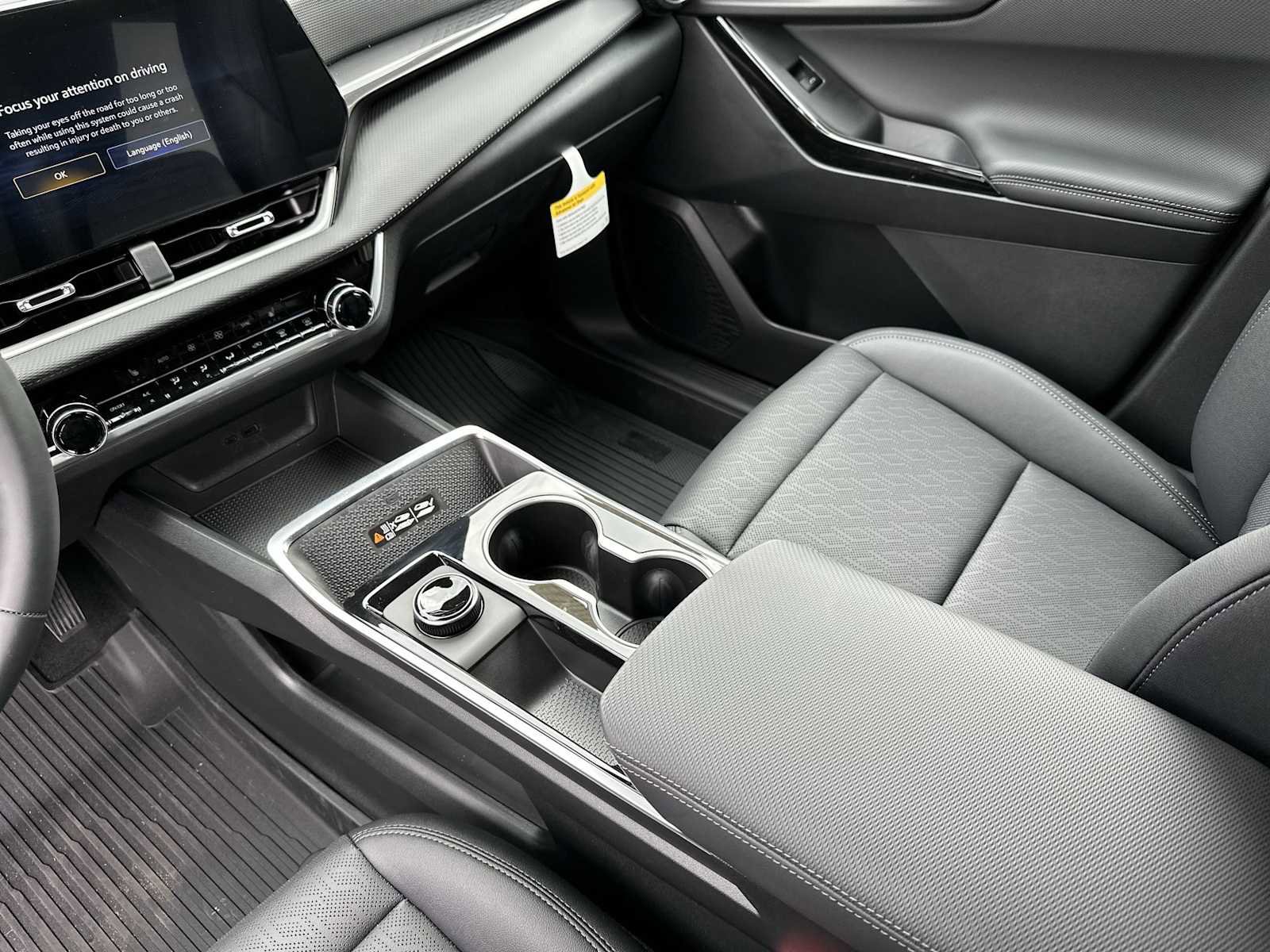 New 2026 Chevrolet Equinox LT w/ Convenience Package II image 22