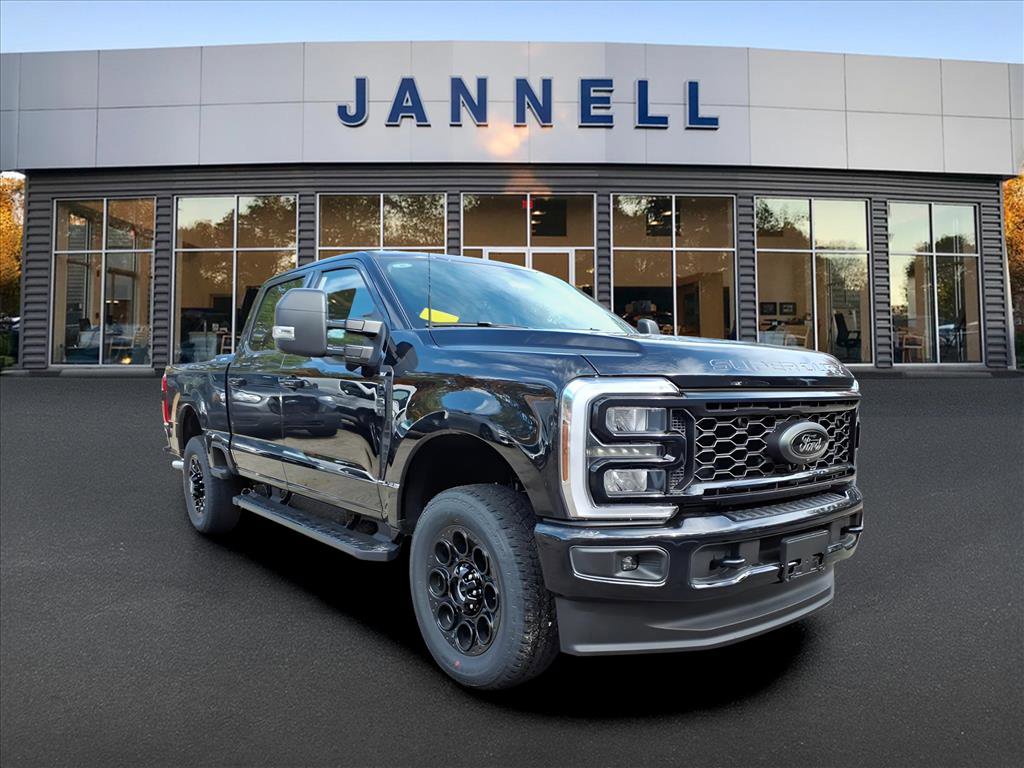New 2026 Ford F250 4x4 Crew Cab Super Duty image 3