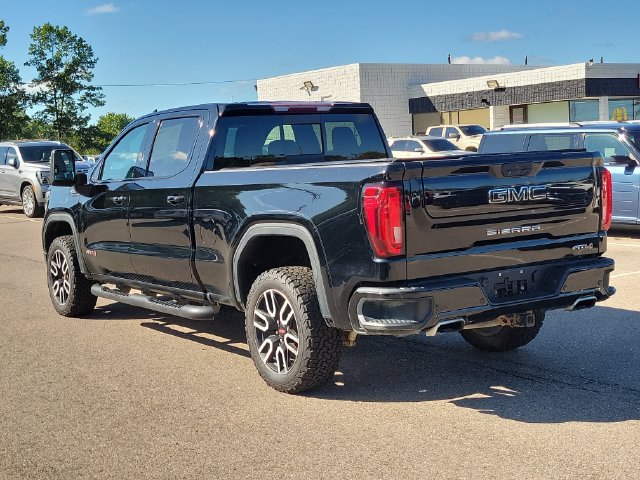 Used 2019 GMC Sierra 1500 AT4 w/ AT4 Premium Package AWD/4WD image 4