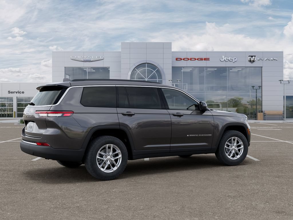 New 2026 Jeep Grand Cherokee L Laredo AWD/4WD image 4