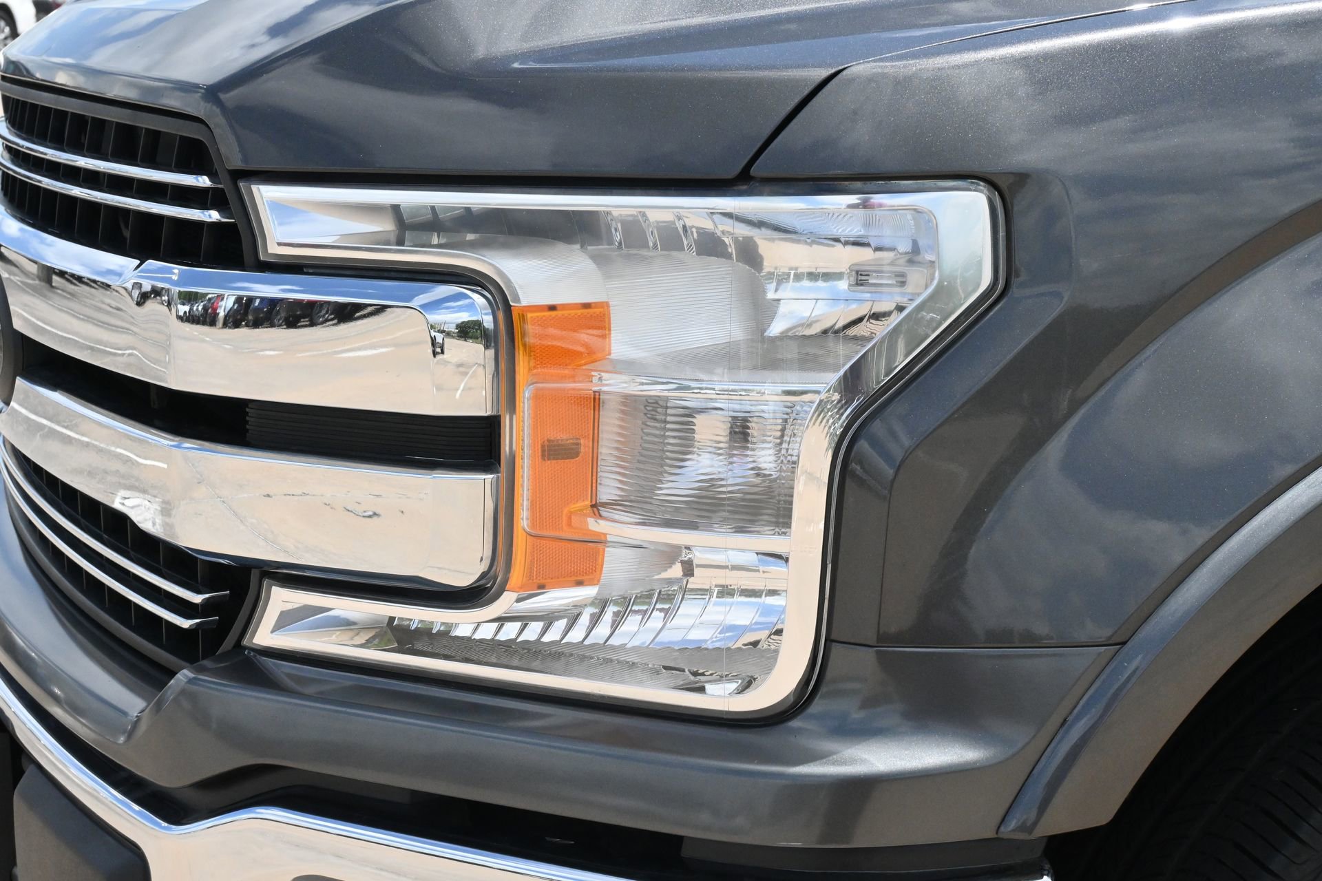 Used 2020 Ford F150 Lariat w/ Equipment Group 501A Mid RWD image 27