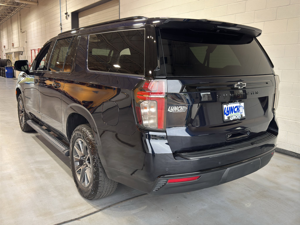 Used 2024 Chevrolet Suburban Z71 w/ Luxury Package AWD/4WD image 3