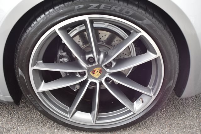 Used 2020 Porsche 911 Carrera w/ Premium Package RWD image 41