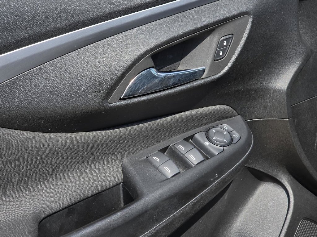Used 2026 Buick Envista Preferred FWD image 11