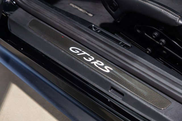 Used 2019 Porsche 911 GT3 RS RWD image 48