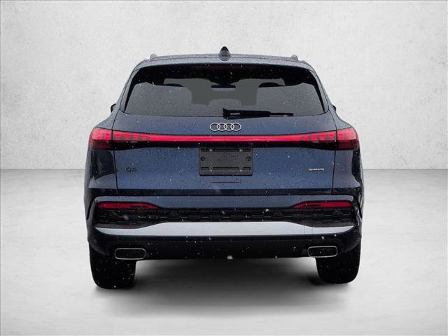 Used 2025 Audi Q5 Premium w/ 19" Wheel Package image 8