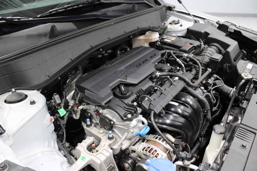 Used 2025 Hyundai Kona SEL FWD image 14