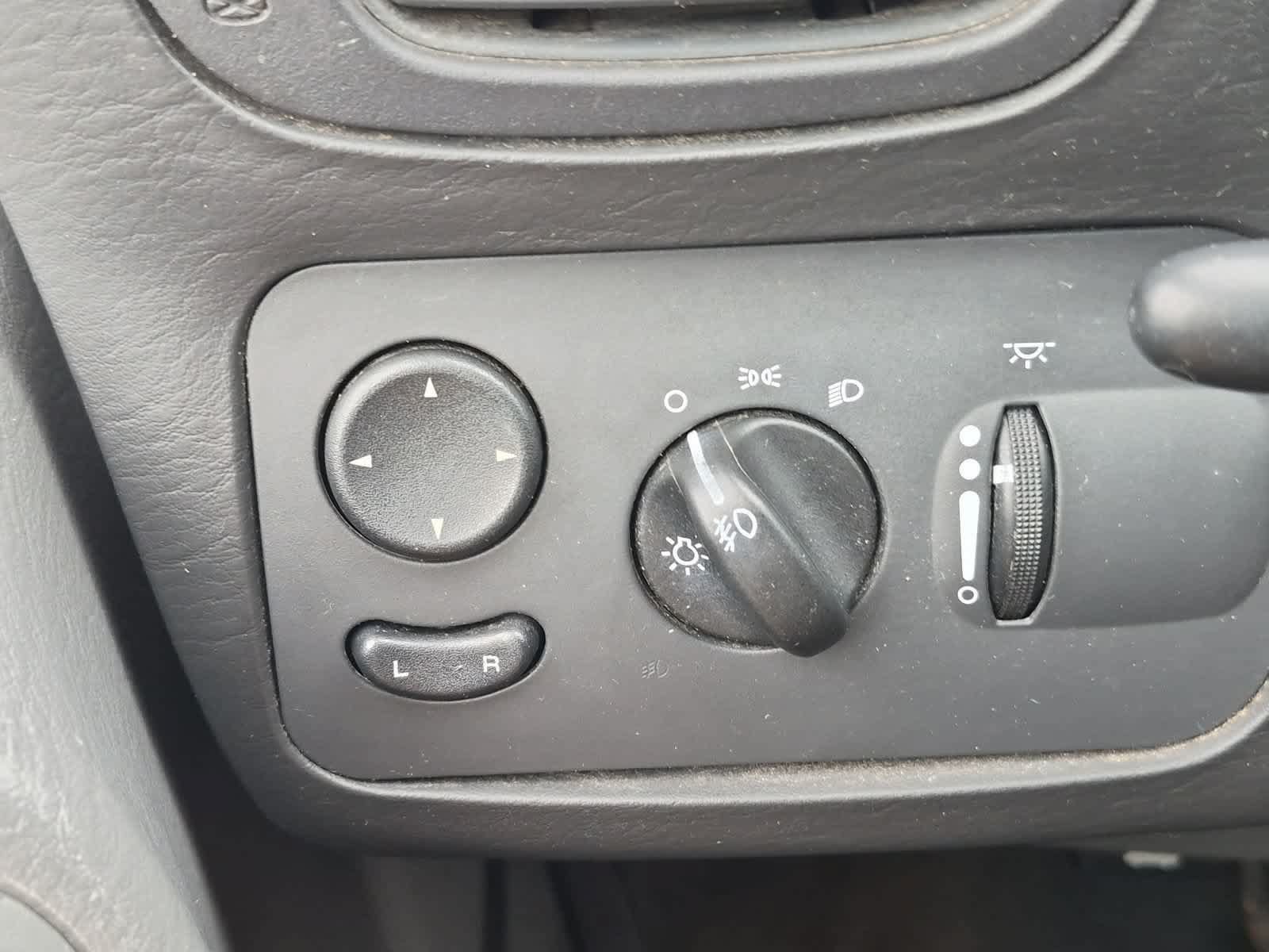 Used 2007 Dodge Grand Caravan SXT FWD image 26