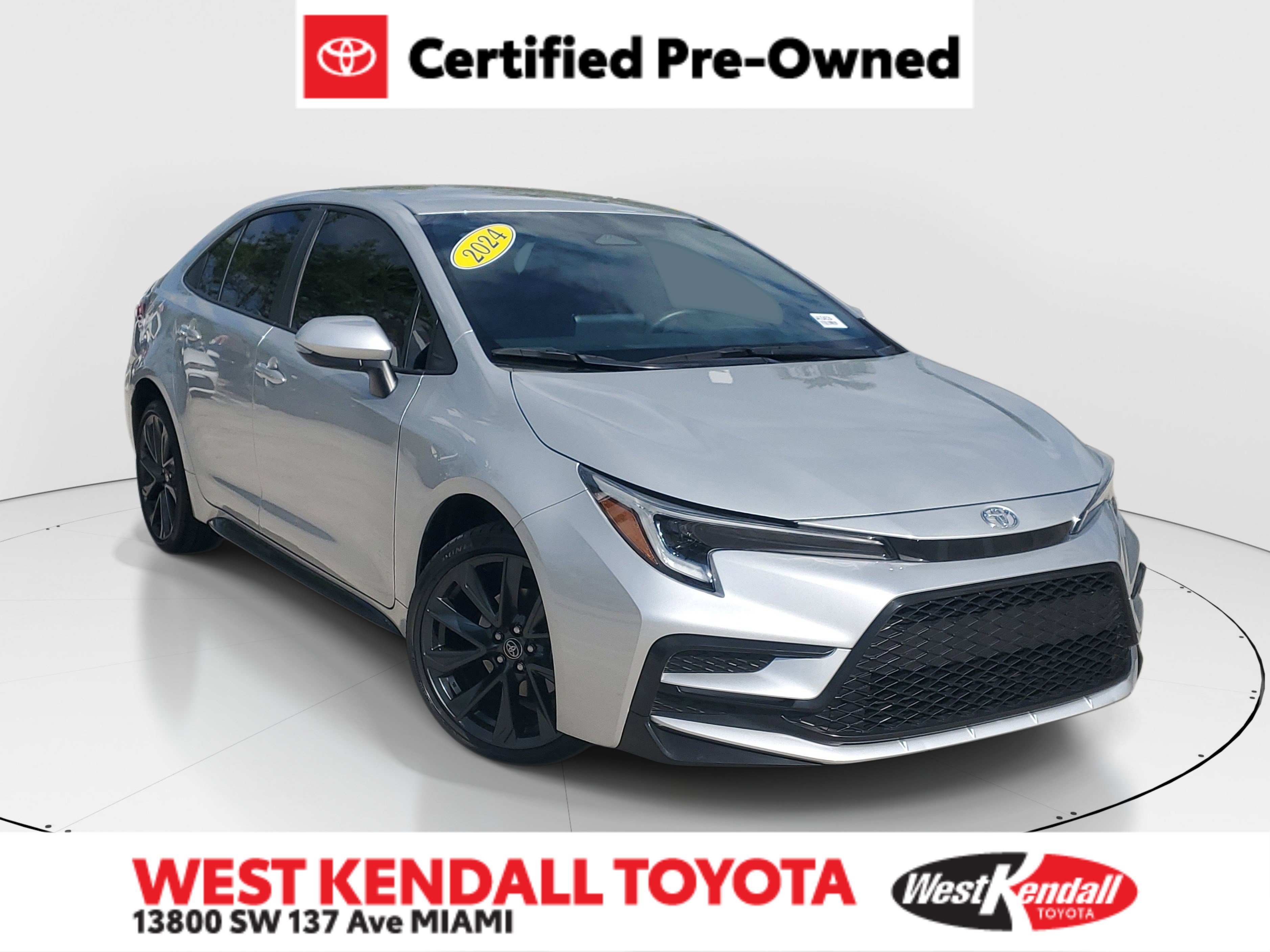 Certified 2024 Toyota Corolla SE FWD image 1